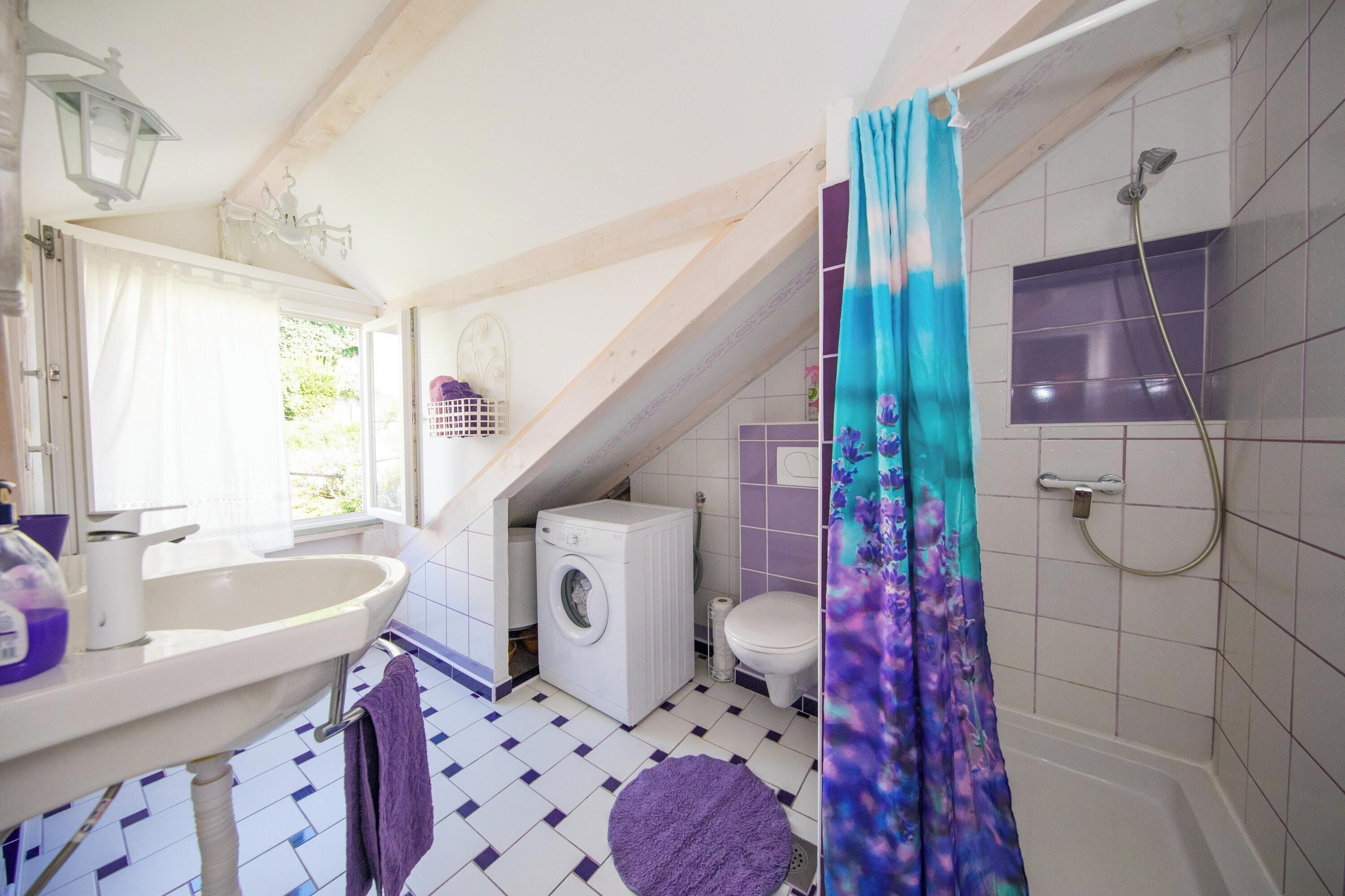 Guest House Gugily