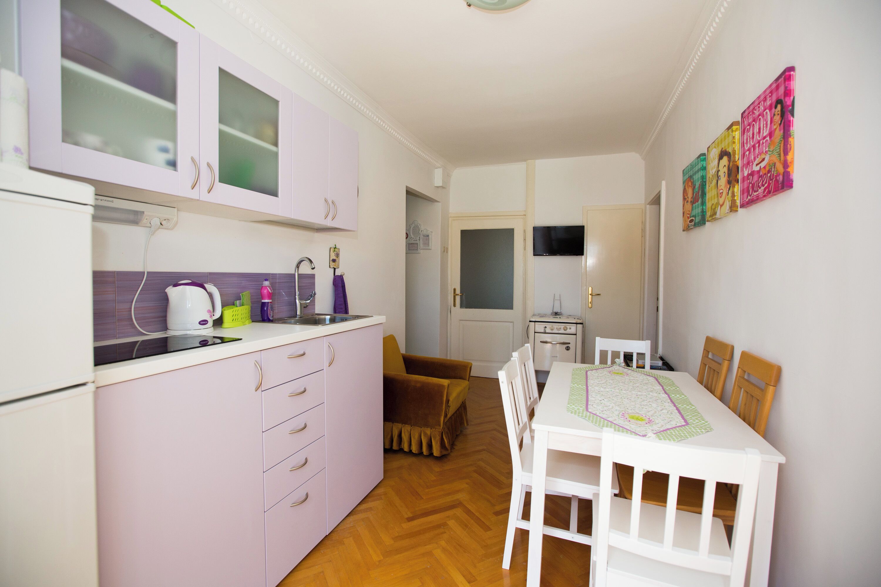 Guest House Gugily