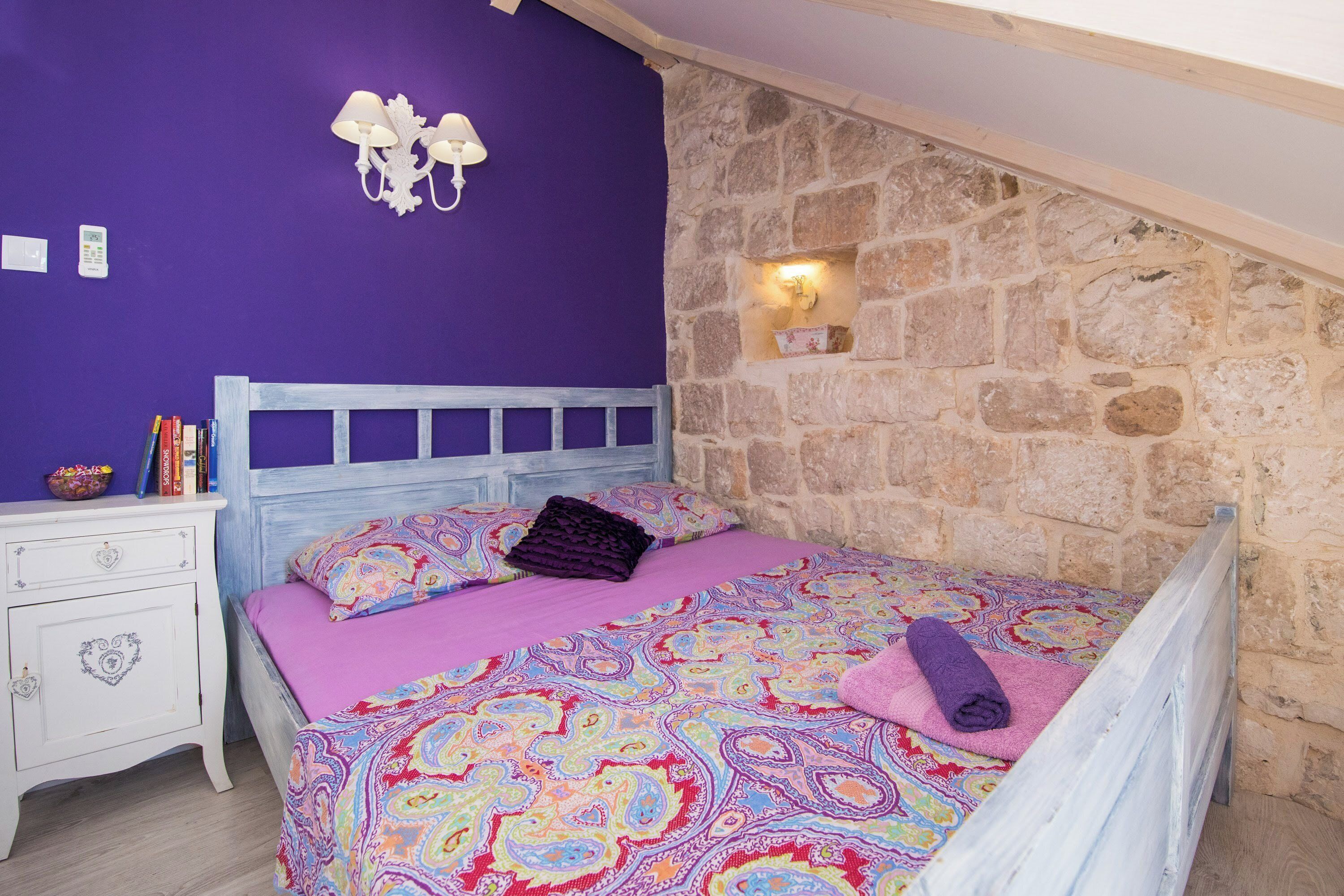 Guest House Gugily