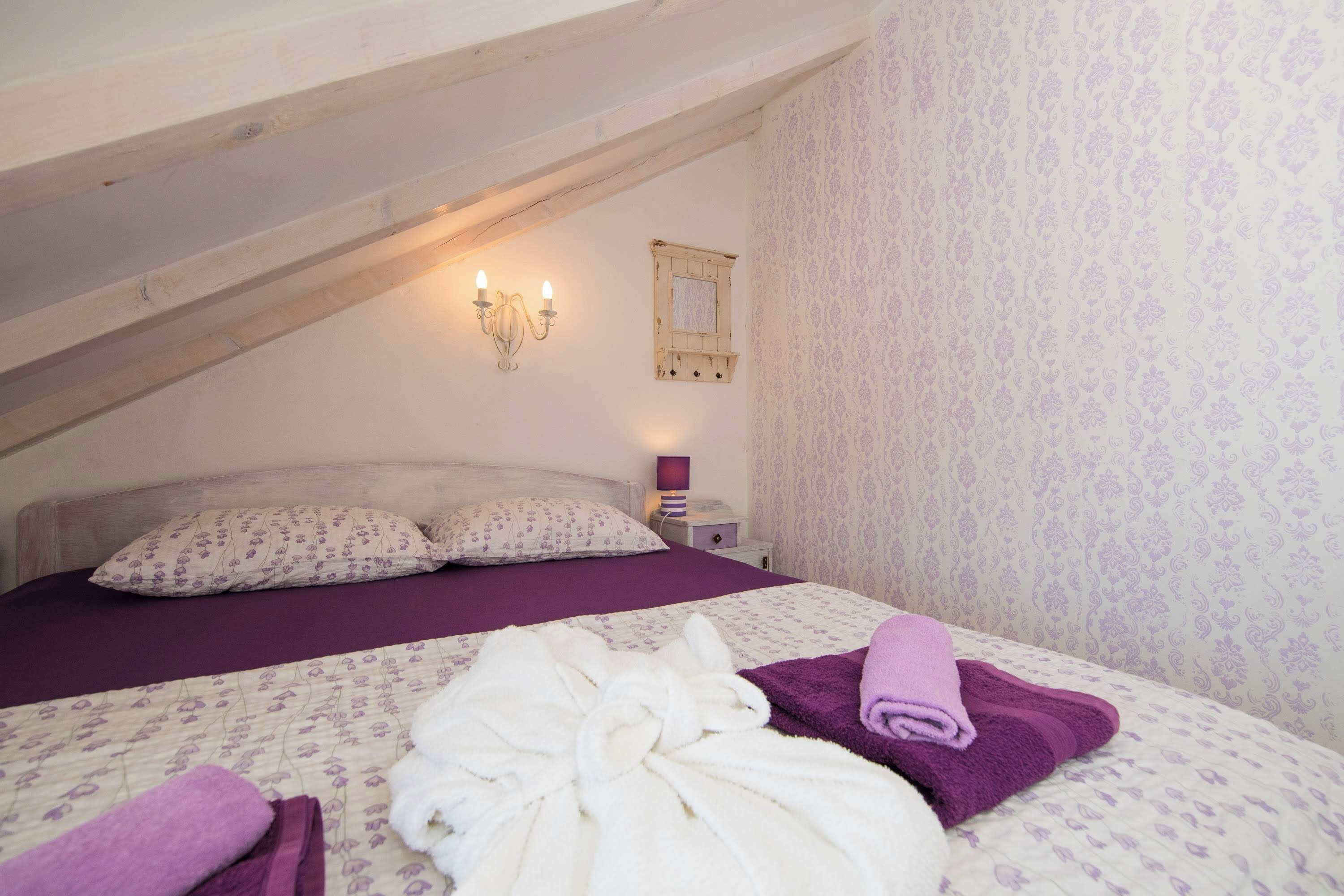 Guest House Gugily