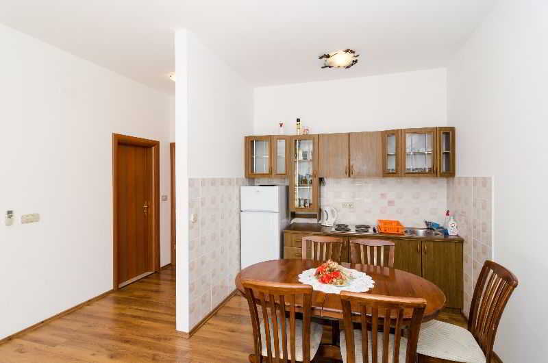 Guest House Kalauz