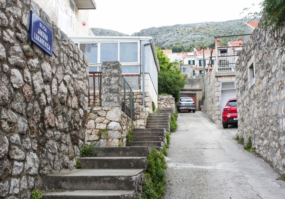 Guest House Luce