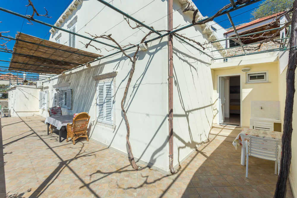 Guest House Luce