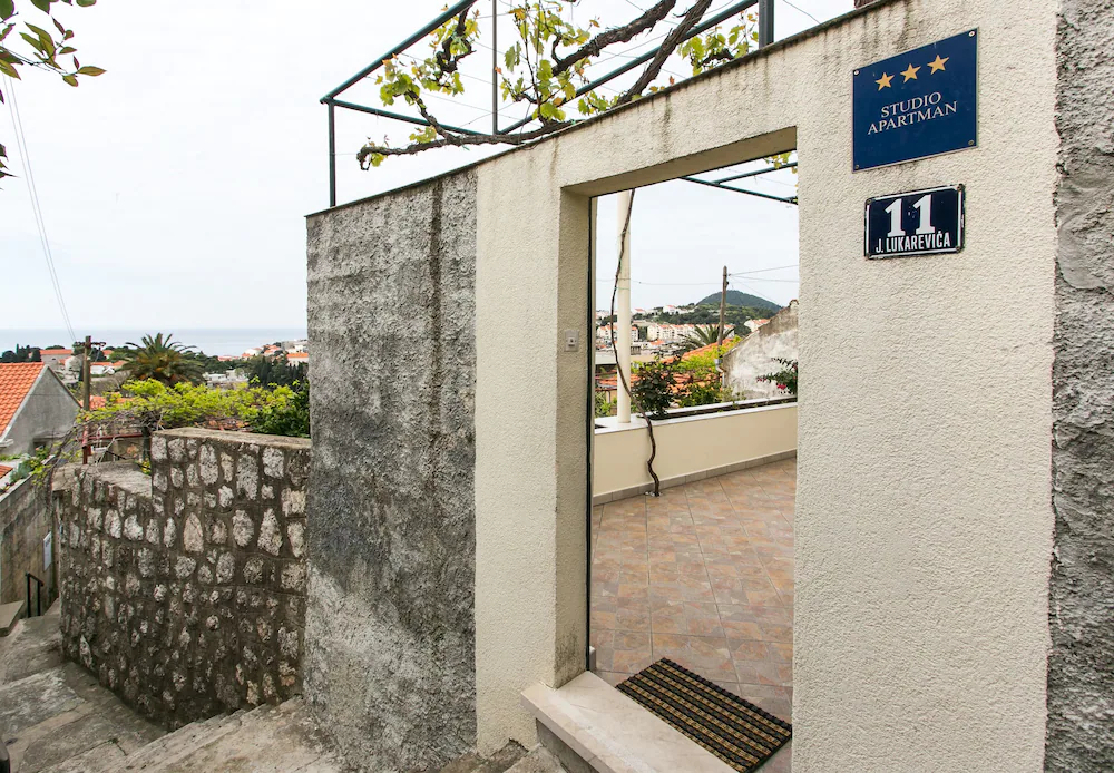 Guest House Luce