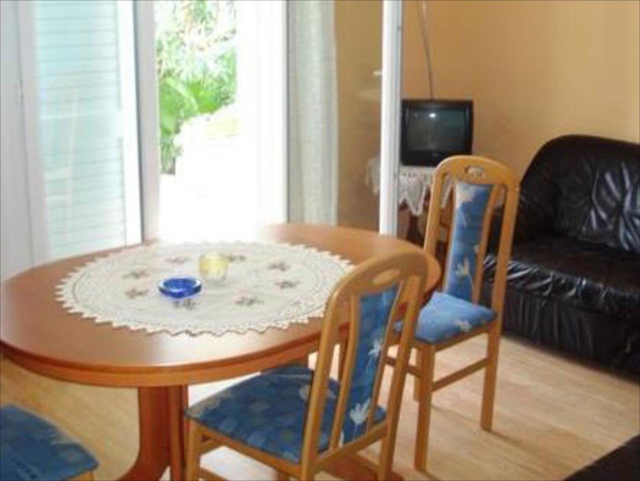 Guest House Mrdalo