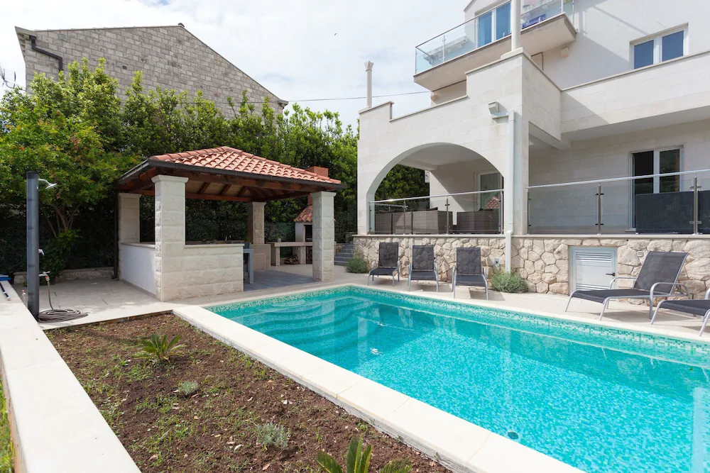 Hedera Estate Villa Hedera X