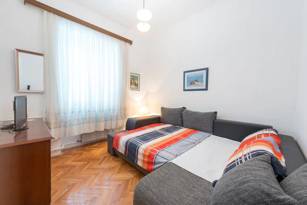 K&L Central Apartments