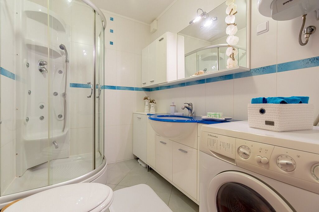 Leona & Borna's Central Lapad Suites