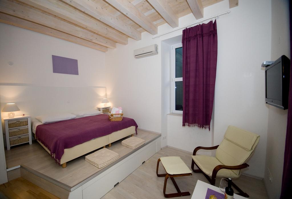 Luxury X-Rooms & Apartments Old Town