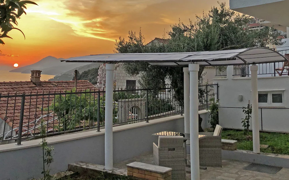 Nika Family Apartments