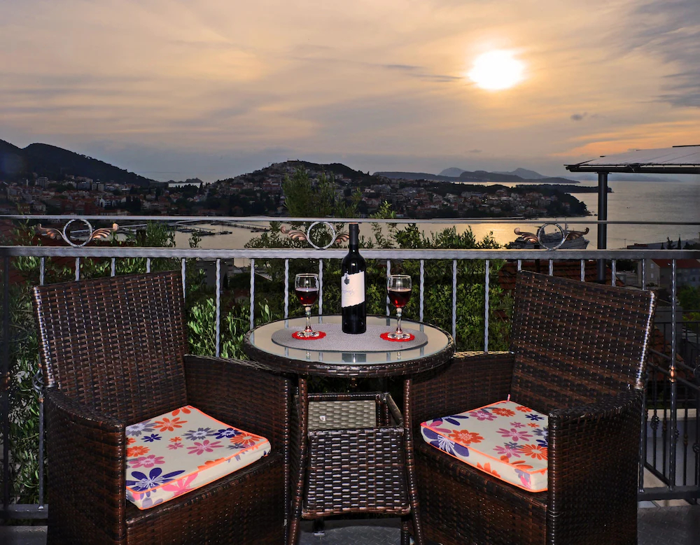 Nika Family Apartments