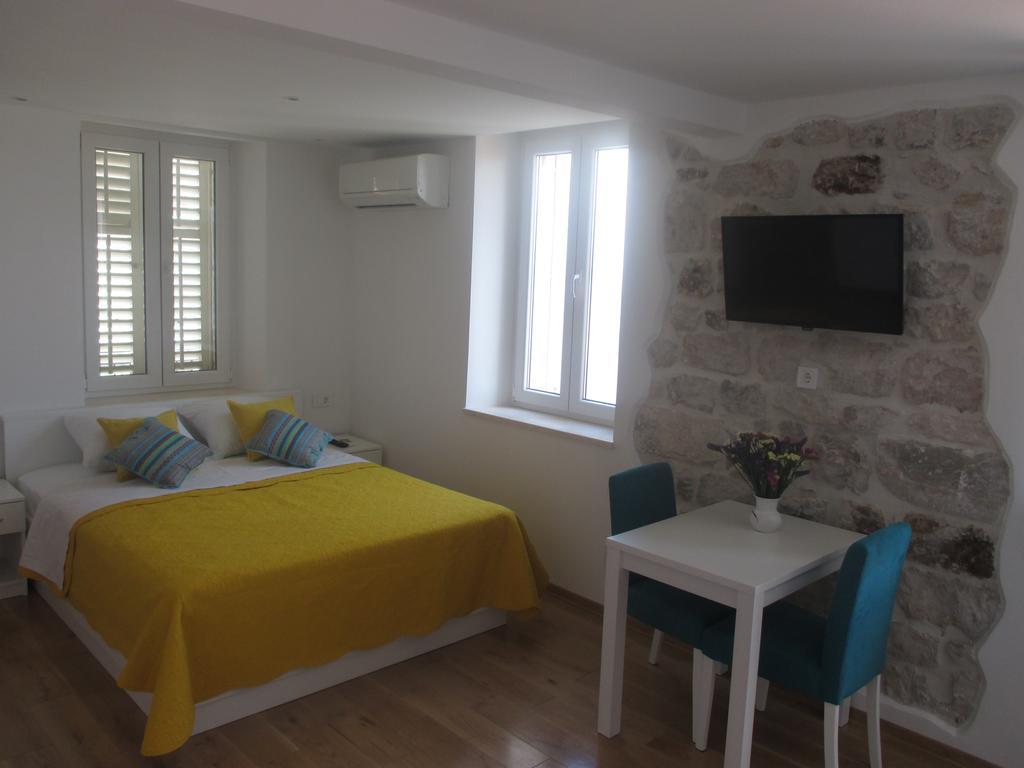 Old Town Ivona Rooms
