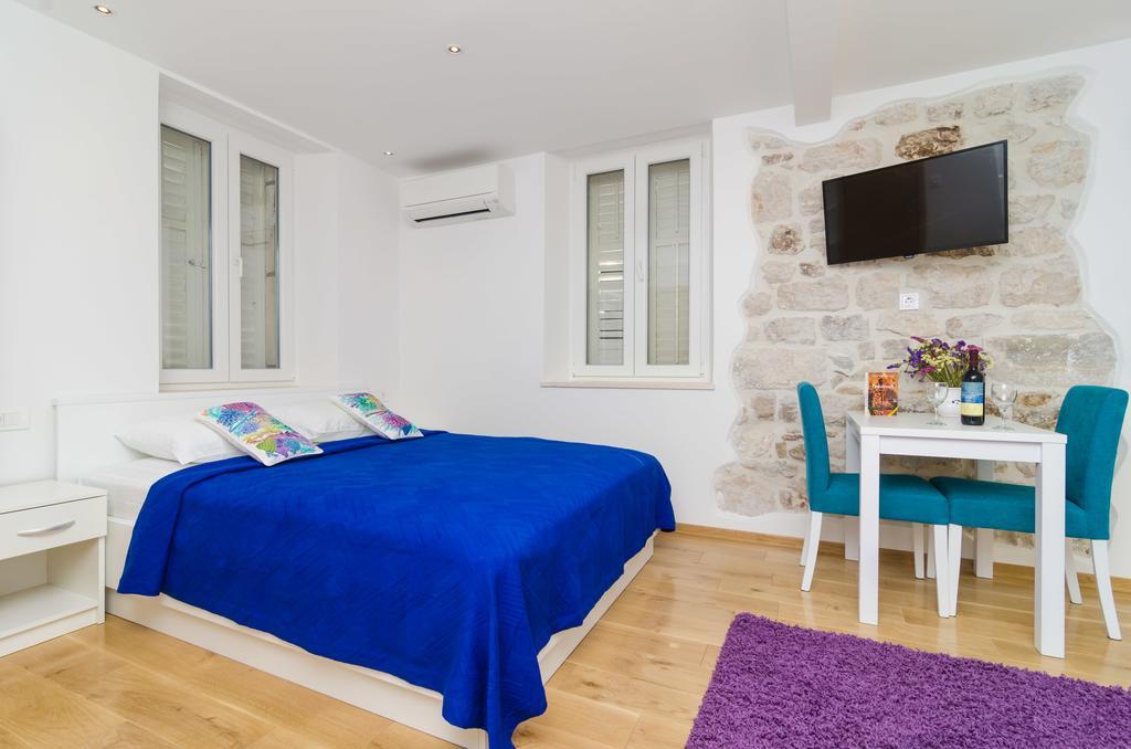Old Town Ivona Rooms
