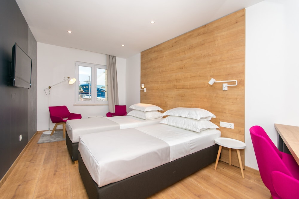 Ora Luxury Rooms