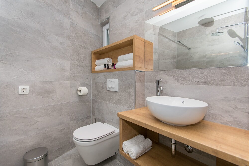 Ora Luxury Rooms