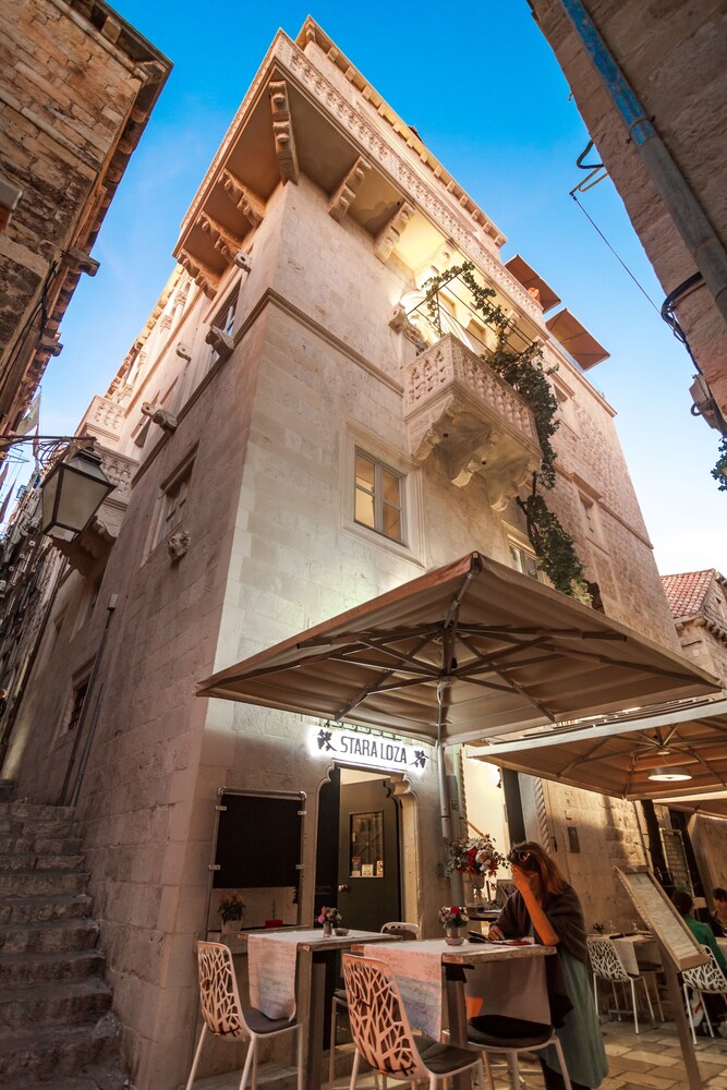 Prijeko Palace