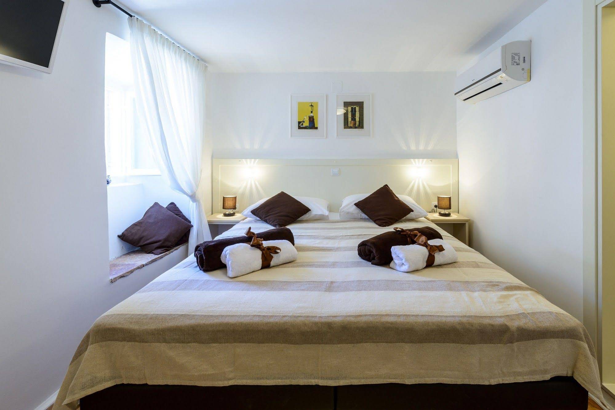 Rooms Andro