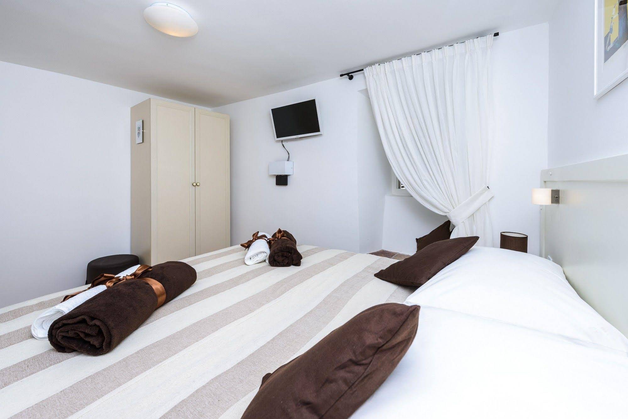 Rooms Andro