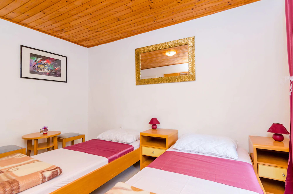 Rooms Jozomare