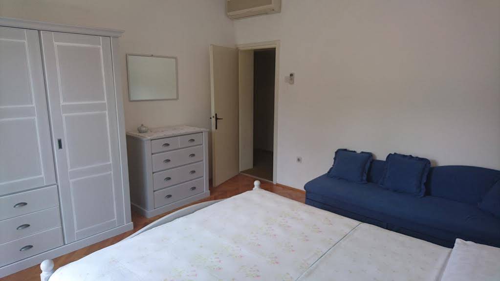Rooms Sentic