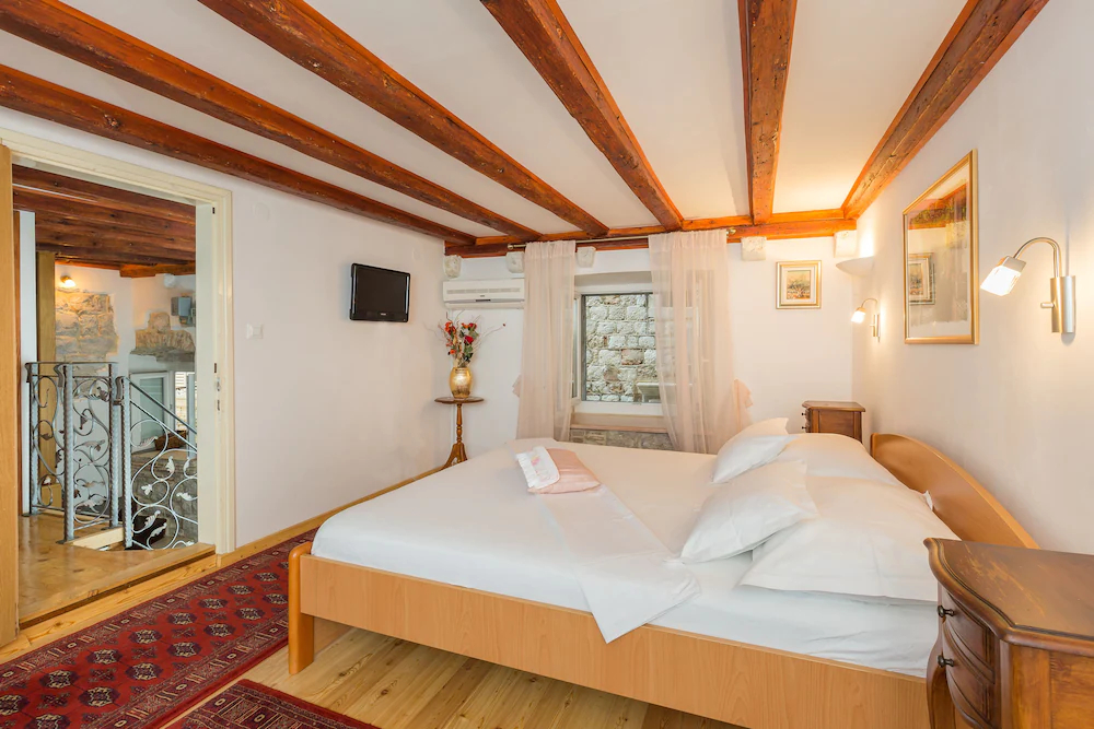 Rooms Vicelic Guest House