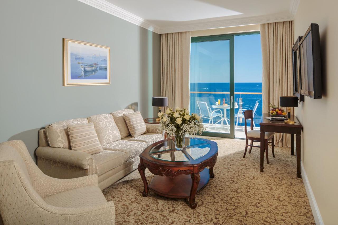 Royal Princess Hotel