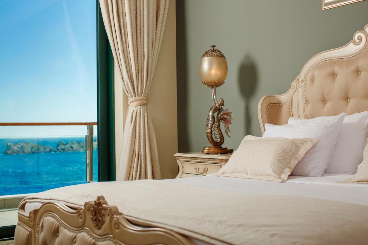 Royal Princess Hotel