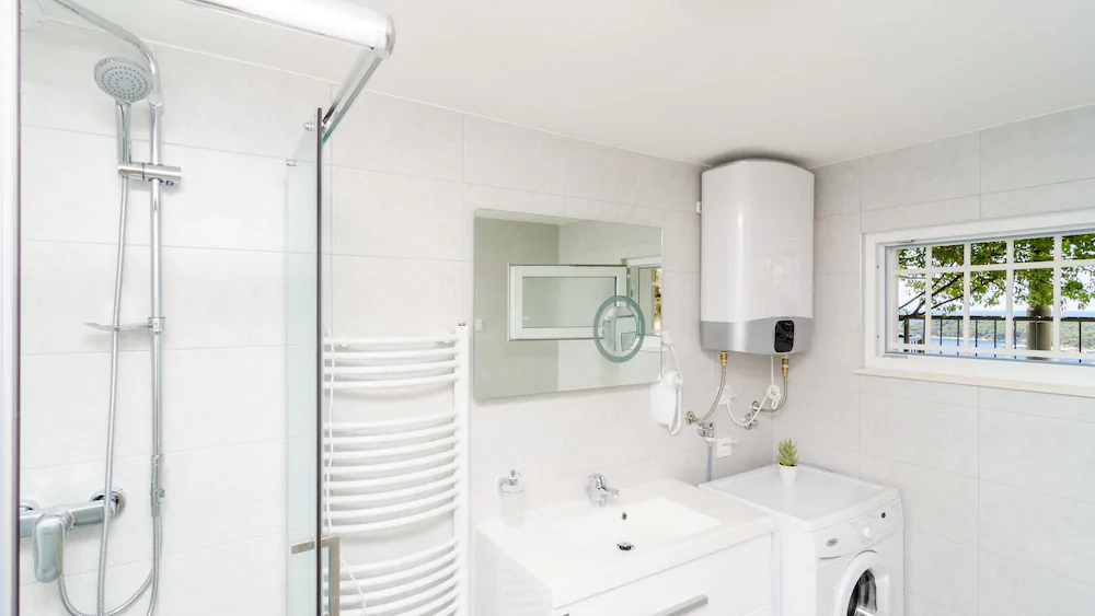 Shining Star Apartments