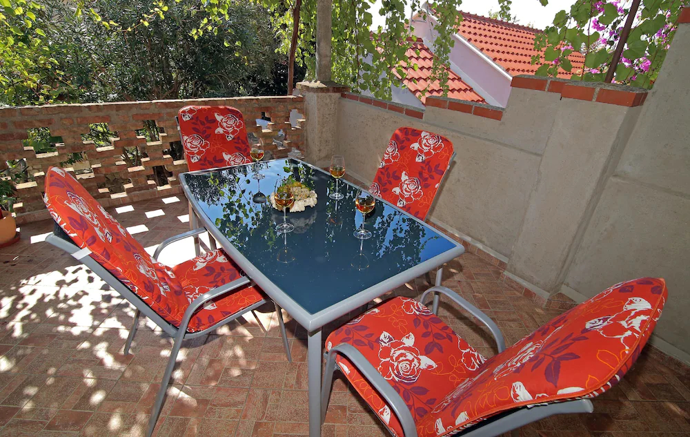 Vicina Summer Apartments