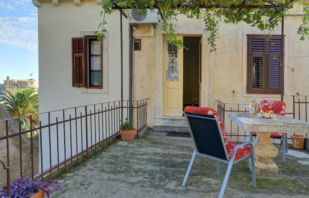 Vicina Summer Apartments