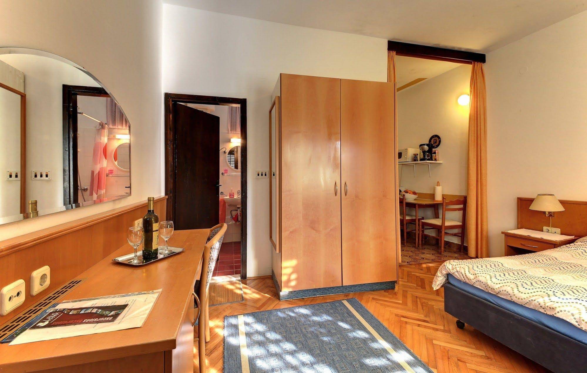 Vila Vala - Apartment