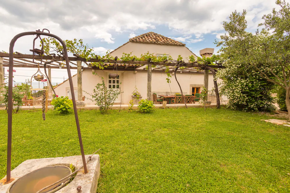 Villa Anica
