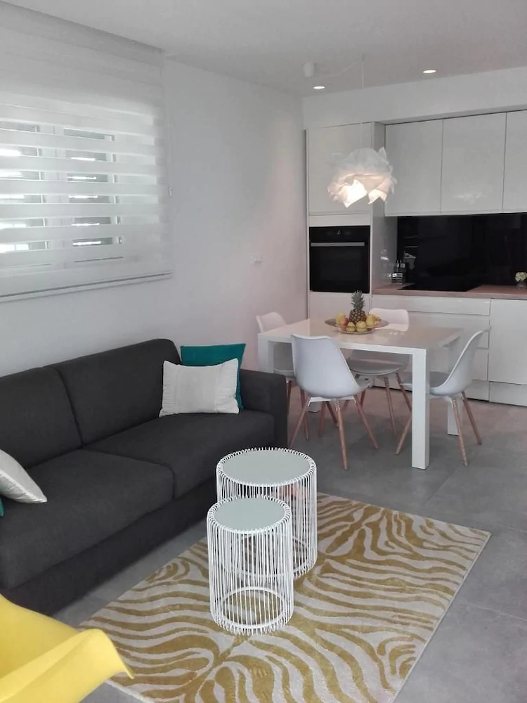 Villa King