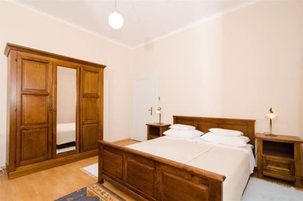 Villa Mirna