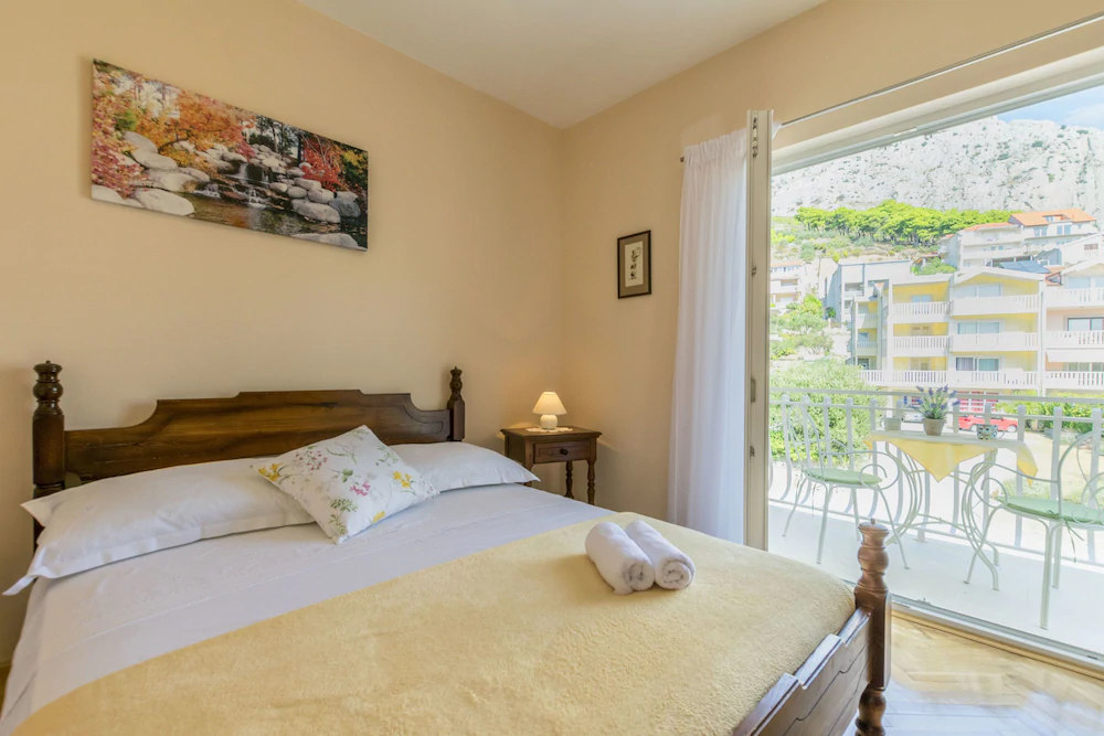 Apartments And Room Alen