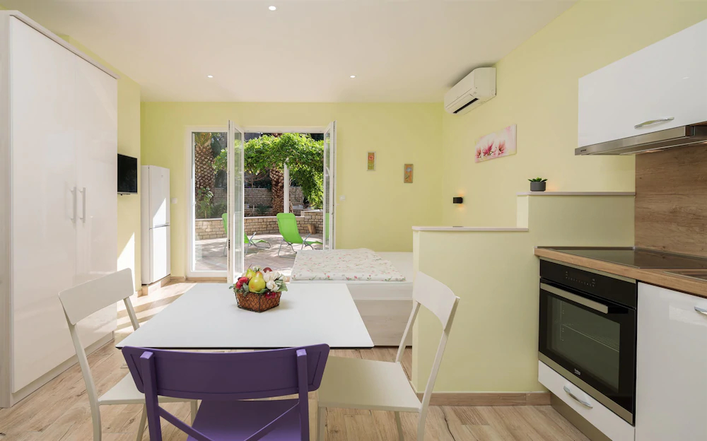 Apartments And Room Alen