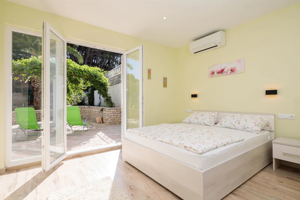 Apartments And Room Alen