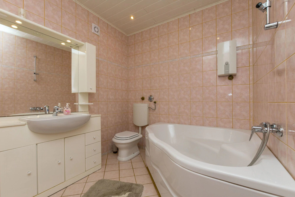 Apartments And Room Alen