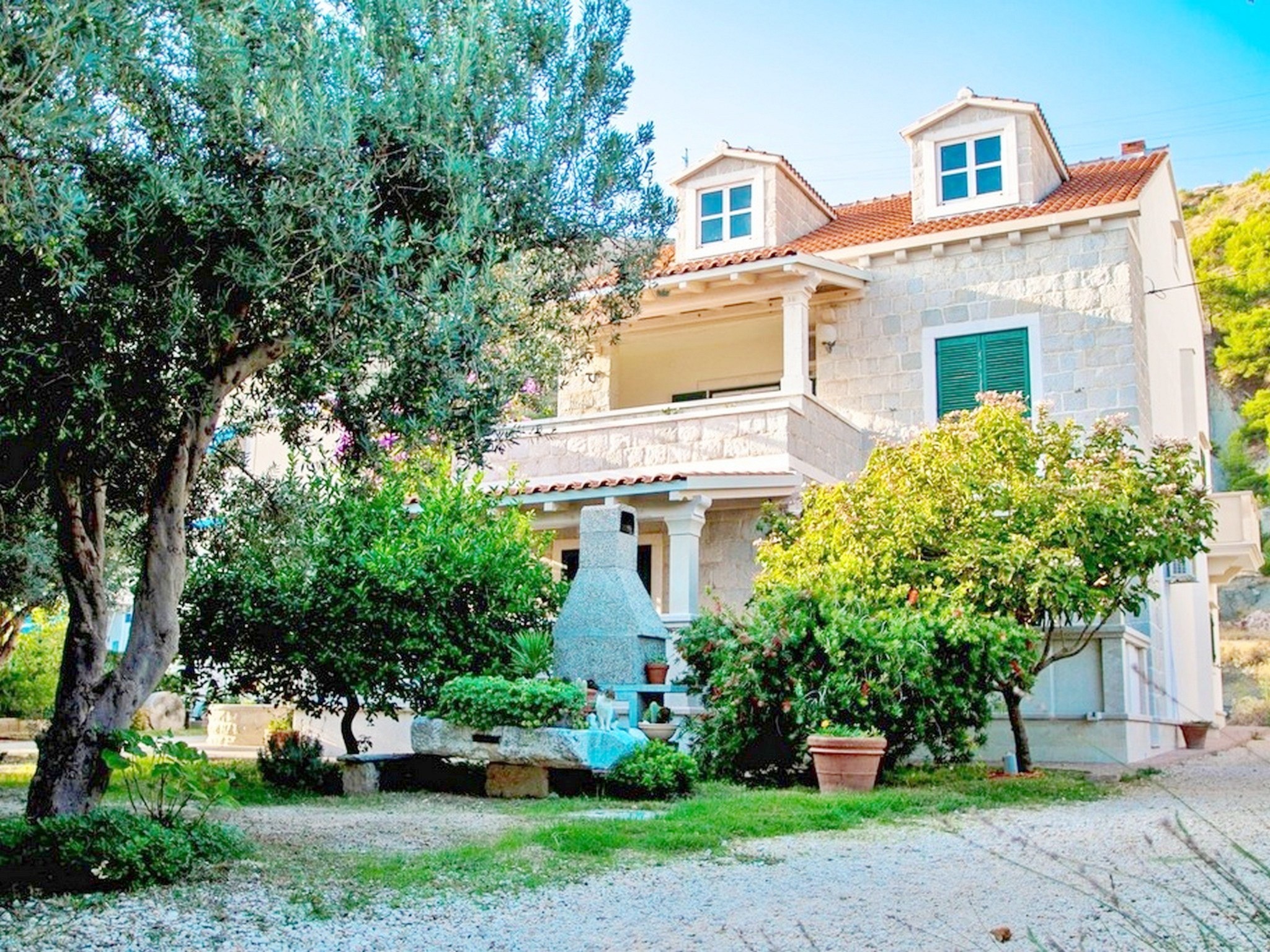 Apartments Iskra