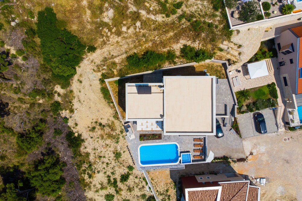 Villa Sara Omis