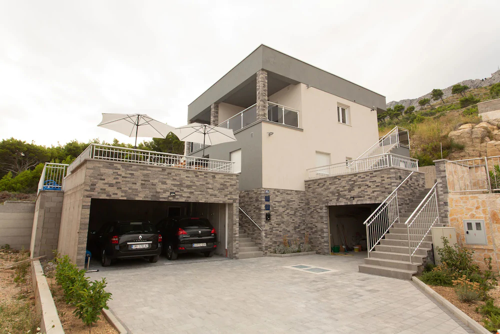Villa Sara Omis