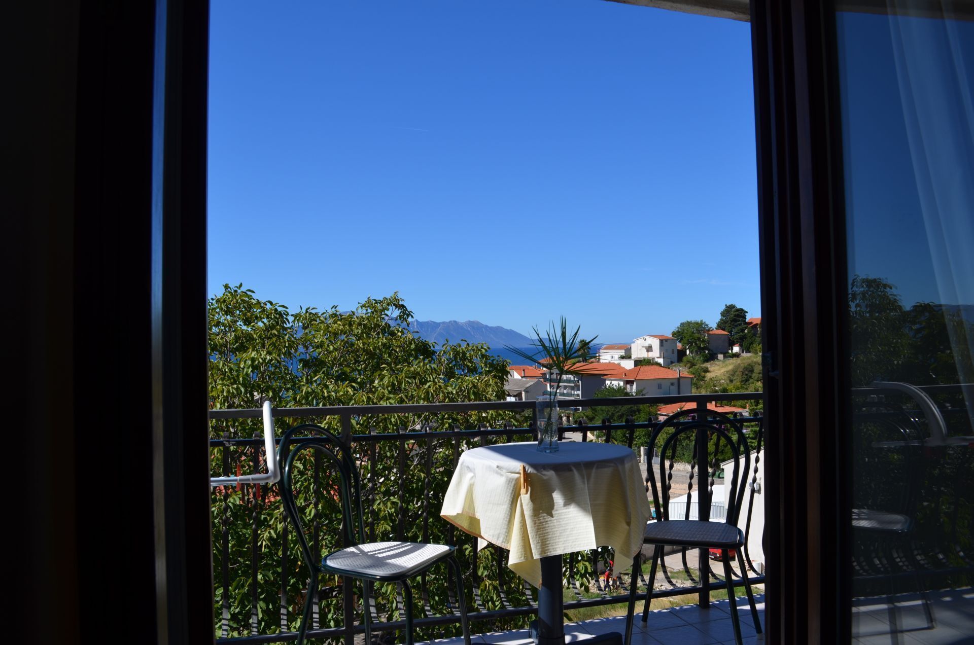 Apartments Jozo - 150 m from beach