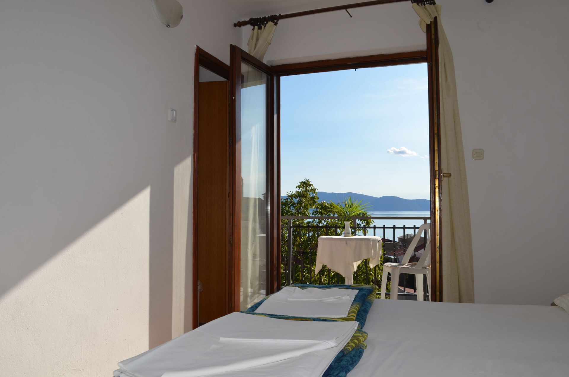 Apartments Jozo - 150 m from beach