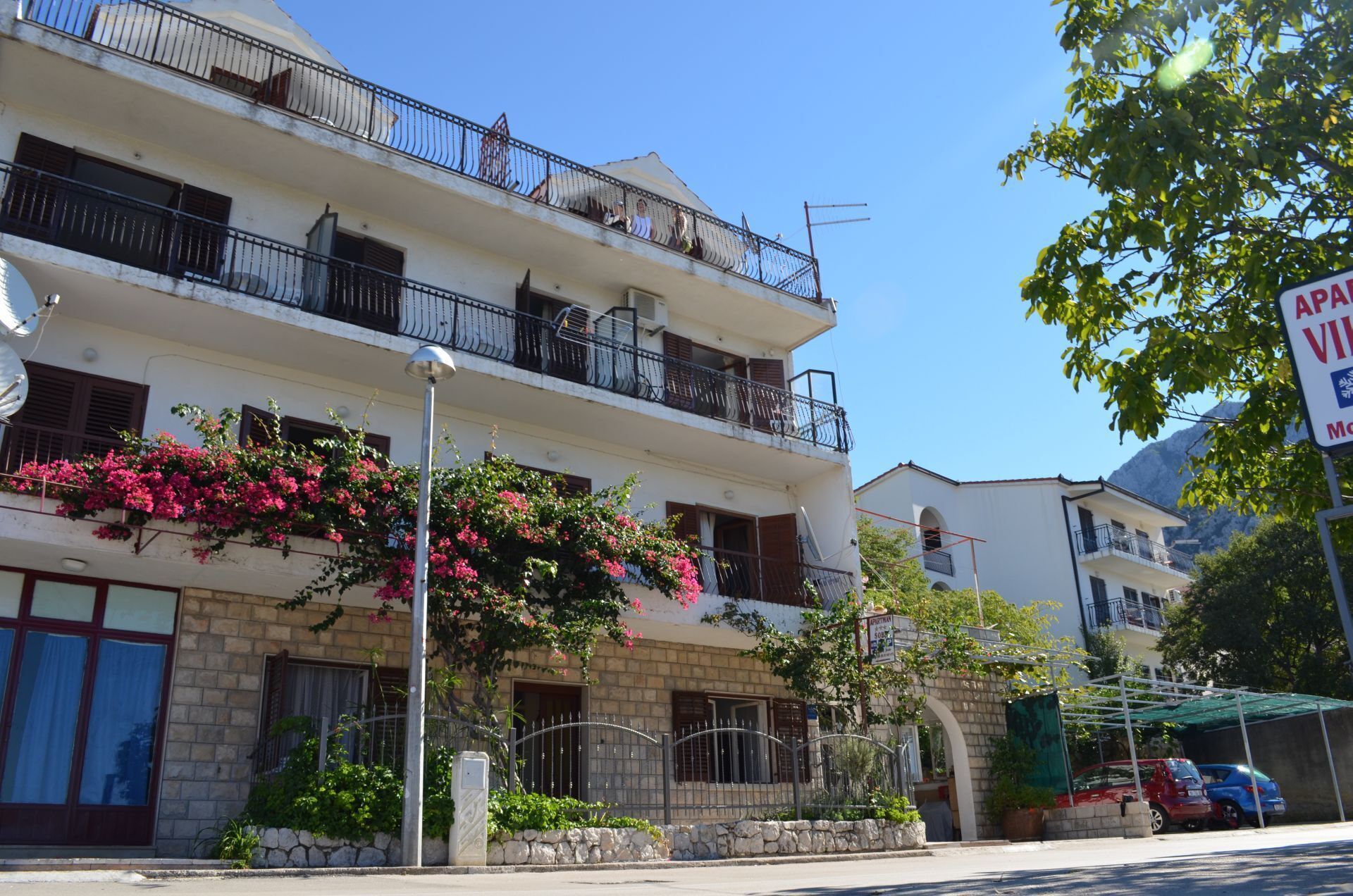 Apartments Jozo - 150 m from beach