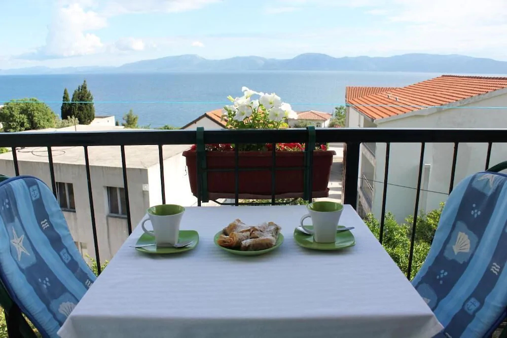 Guesthouse Podaca
