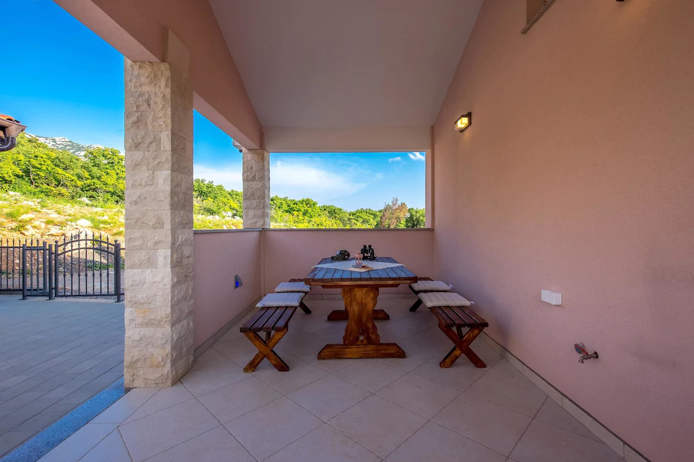 Holiday House Lucija