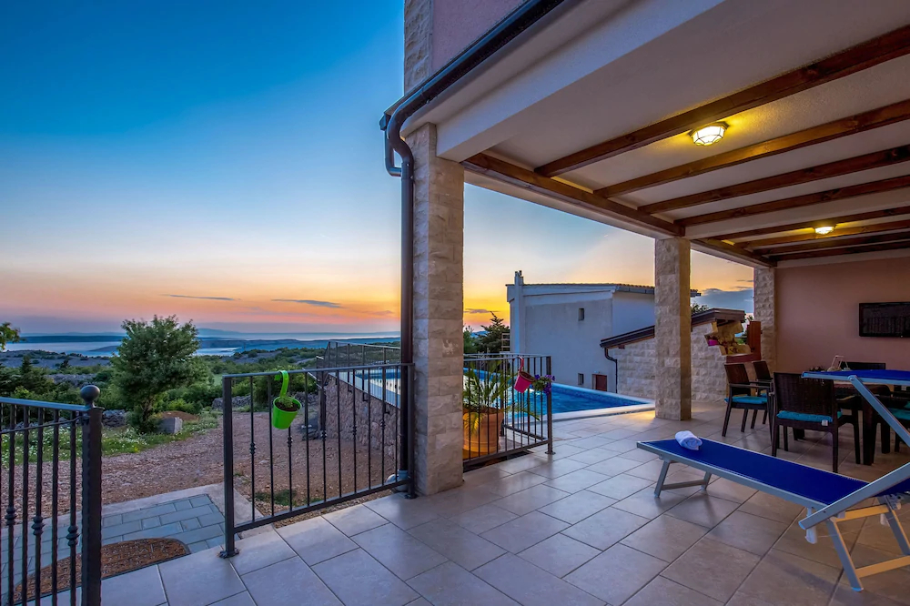 Holiday House Lucija