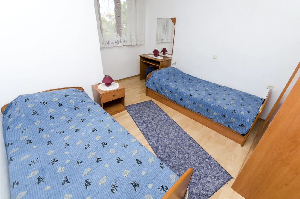 Apartments Davor