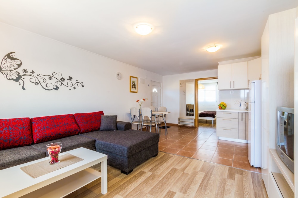 Apartments Anka