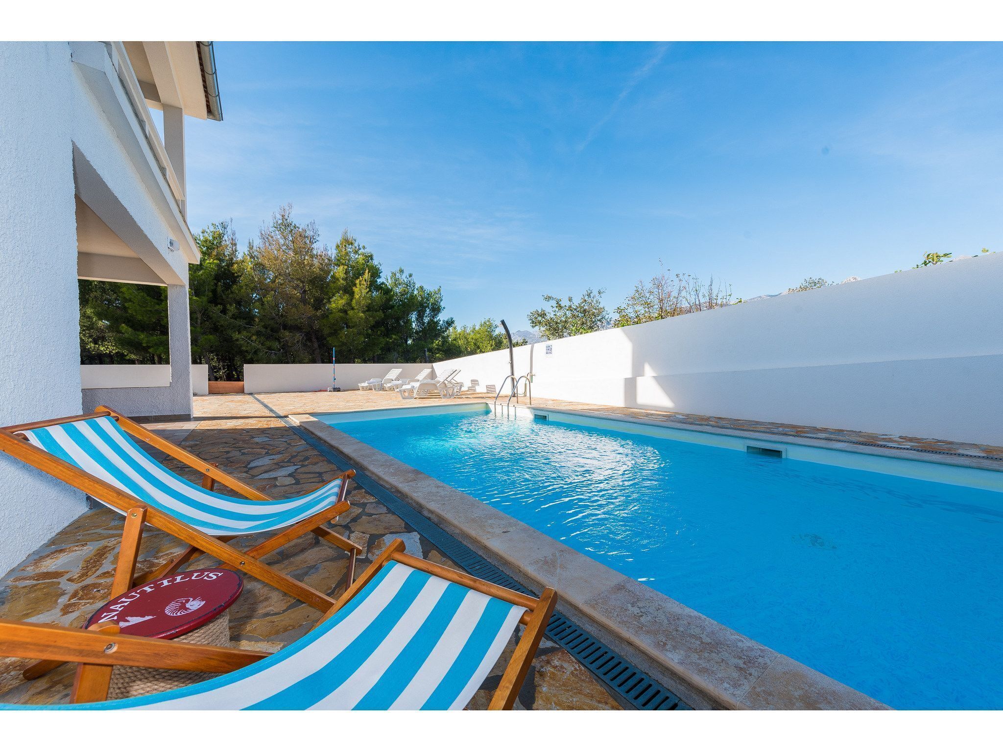 Villa More With Pool And Garden